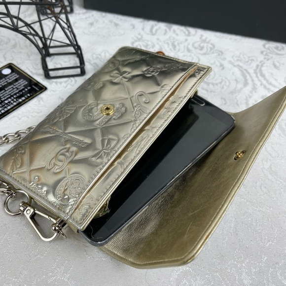 COPY - ✅CHANEL✅ RARE Authentic CC Logo Quilted Long Chain Wallet - Picture 14 of 15